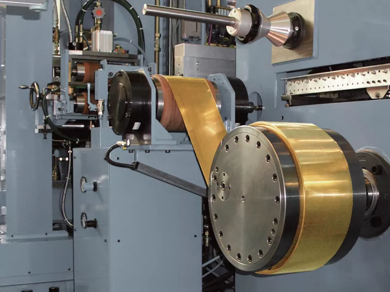 မြင့်မားသောတိကျသောကြေးနီသတ္တုစပ်အအေးကြိတ်စက်